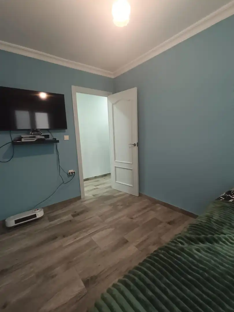 Bedroom of Flat for sale in Sevilla  with Air Conditioner and Furnished