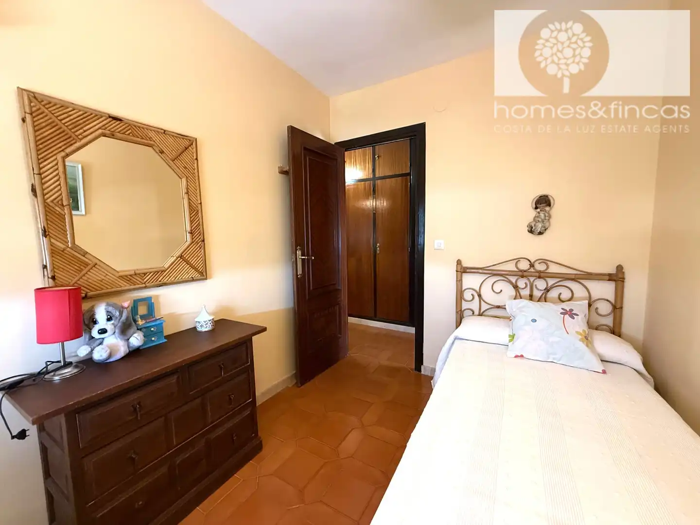Dormitori de Apartament en venda en Ayamonte amb Moblat, Forn i Rentadora