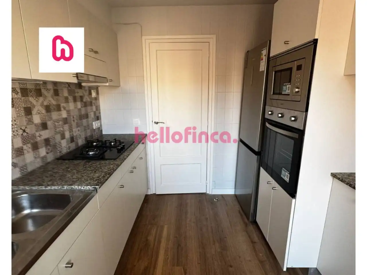 Cuina de Pis en venda en Sant Feliu de Guíxols amb Aire condicionat, Calefacció i Parquet