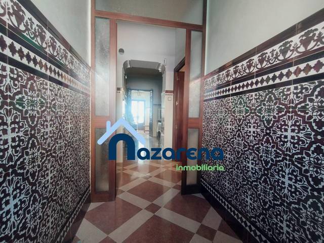 Casa-chalet en Venta en Centro - Doña Mercedes
