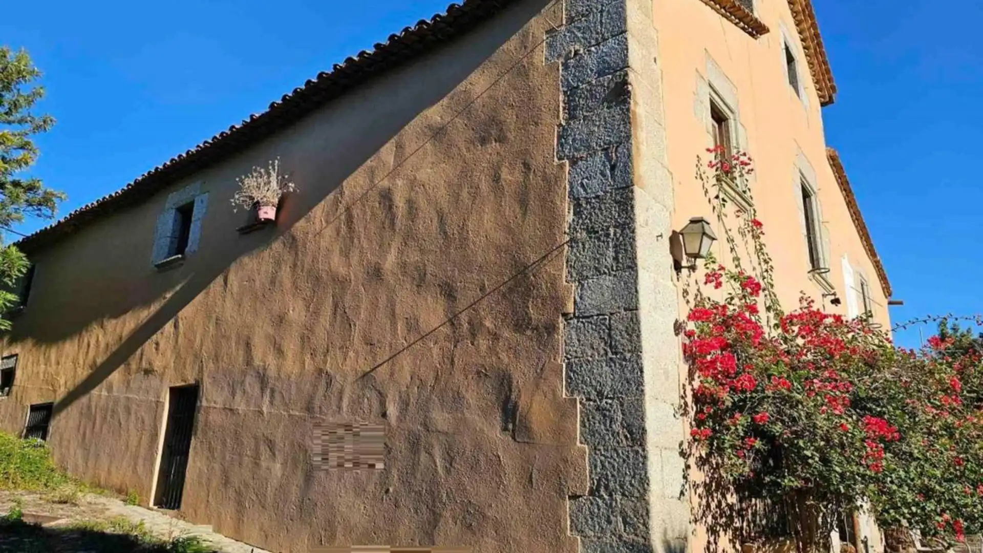 Country homes for sale in Camino DE MATARÓ, 21, Cabrils