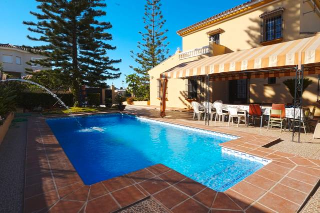 Casa-chalet en Venta en Calle Alcaudon en El Romeral - Peñón de Zapata