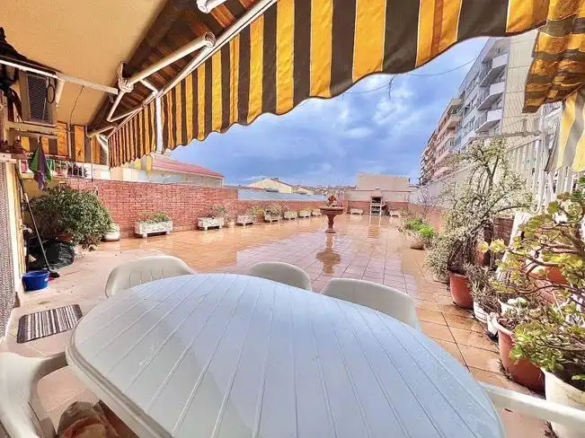 Terraza de Piso de alquiler en Terrassa con Aire acondicionado, Calefacción y Terraza