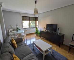 Living room of Flat to rent in Salamanca Capital  with Balcony