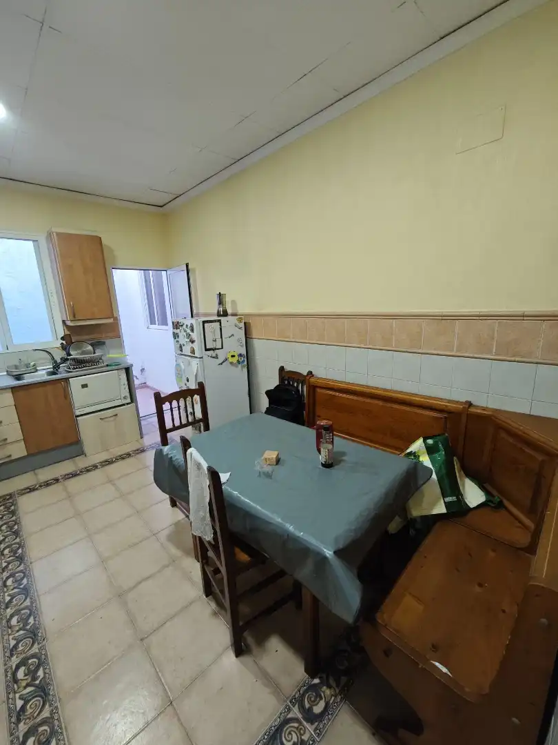 Edifici en venda a Carolinas Bajas