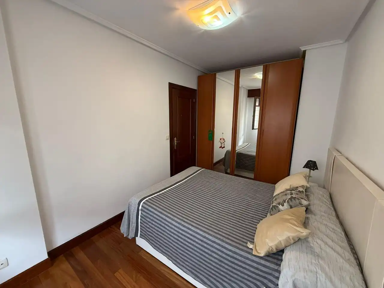 Bedroom of Duplexes for sale in Castro-Urdiales  with Heating, Parquet flooring and Terrace