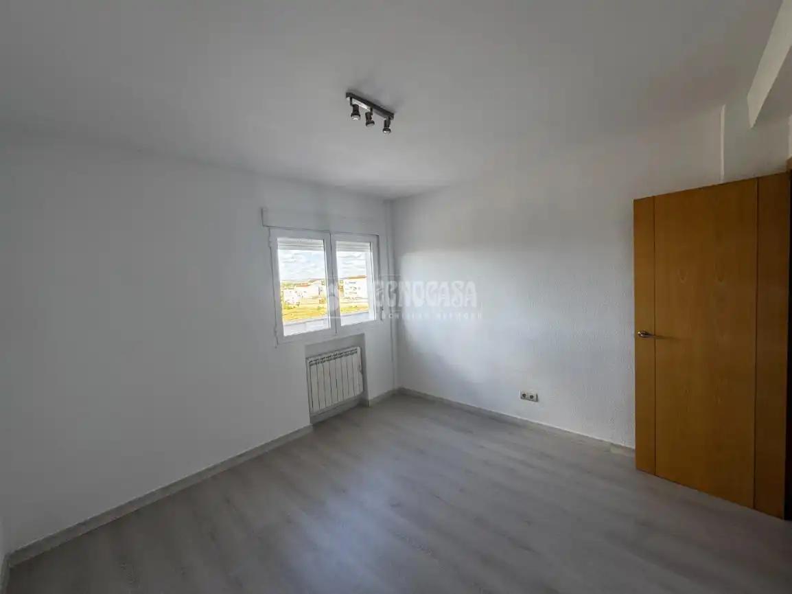 Habitación de Piso en venta en Aranjuez con Calefacción