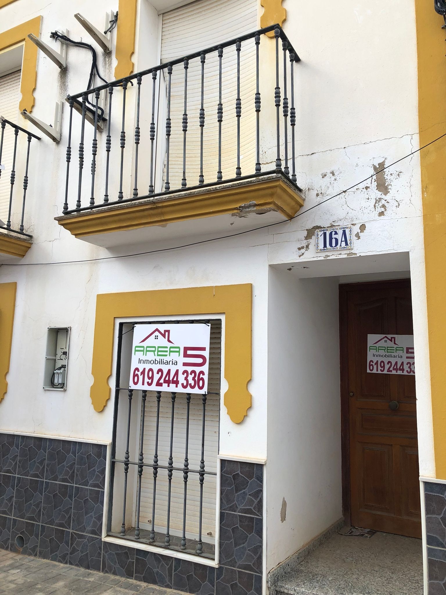 Vista exterior de Casa o chalet en venta en Bienvenida con Terraza y Balcón