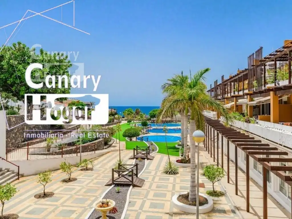 Vista exterior de Ático en venta en San Miguel de Abona con Calefacción, Jardín privado y Balcón