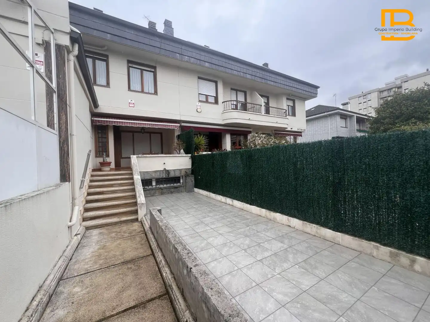 Vista exterior de Casa o chalet en venta en Laredo con Calefacción, Terraza y Trastero