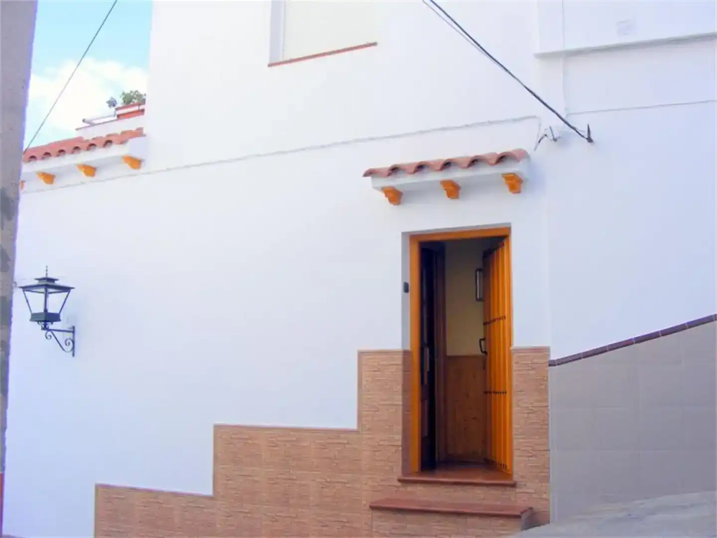 Casa adosada en venda en Benaoján amb Aire condicionat i Balcó