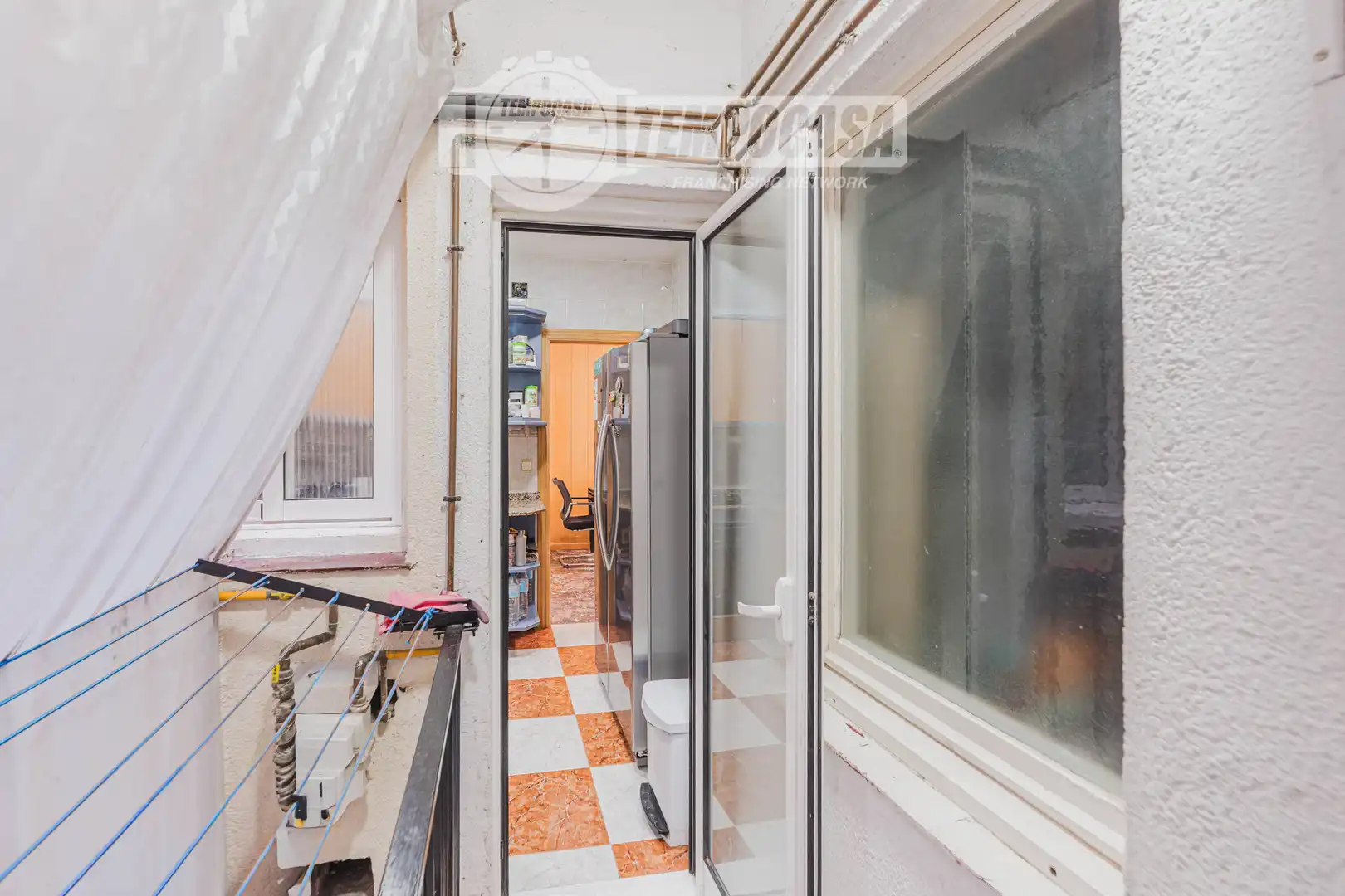 Kitchen of Flat for sale in Barcelona  with Air Conditioner, Heating and Balcony