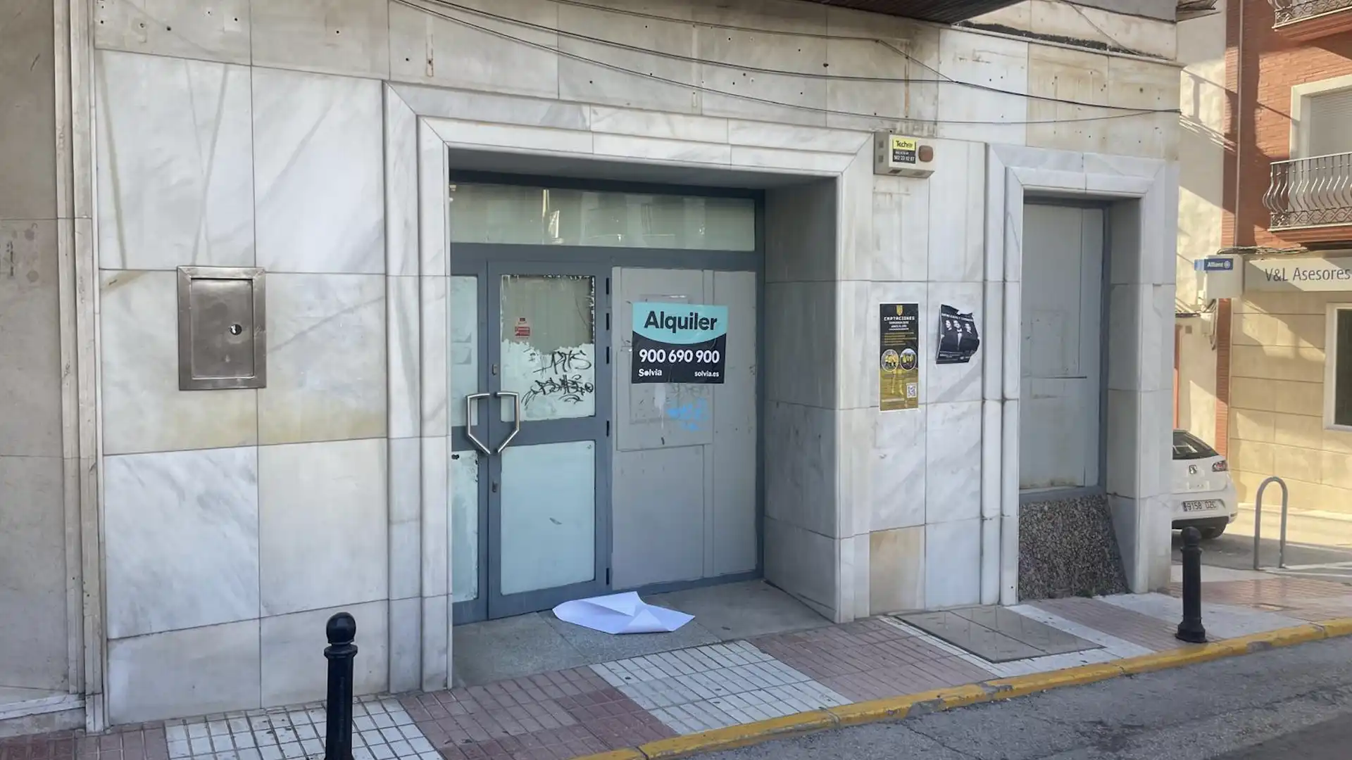 Local de alquiler en C/ Conde Torreanaz, Bailén