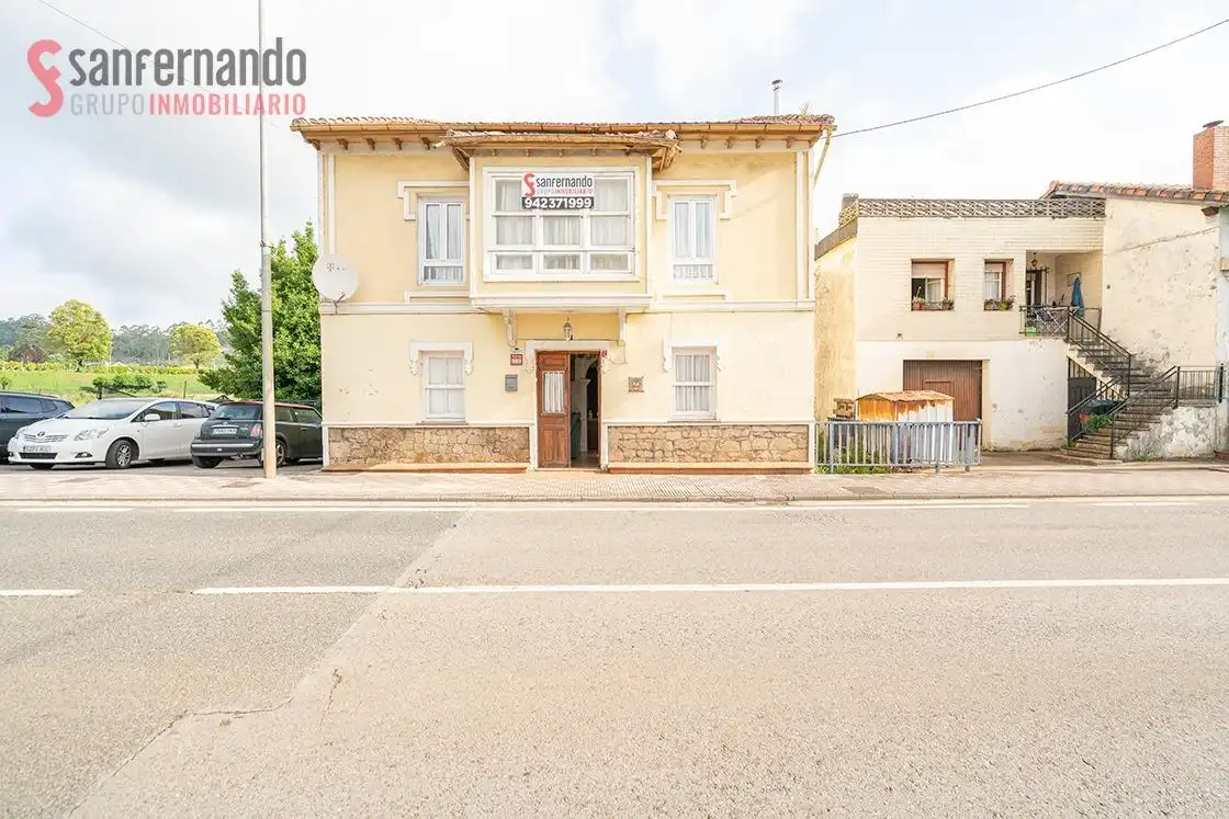 Casa o xalet en venda en Camargo amb Traster