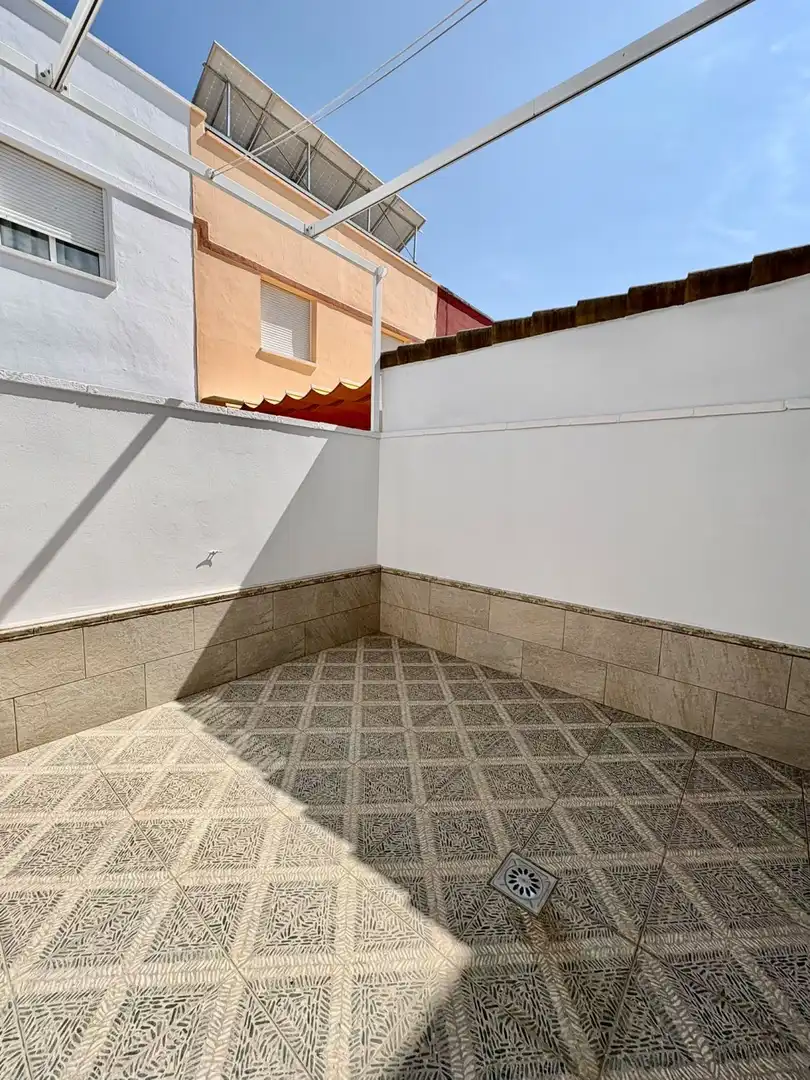 Terrassa de Casa o xalet en venda en Gerena amb Aire condicionat, Calefacció i Terrassa