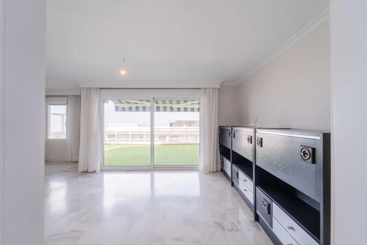 Cocina de Dúplex en venta en Rincón de la Victoria con Aire acondicionado, Calefacción y Jardín privado