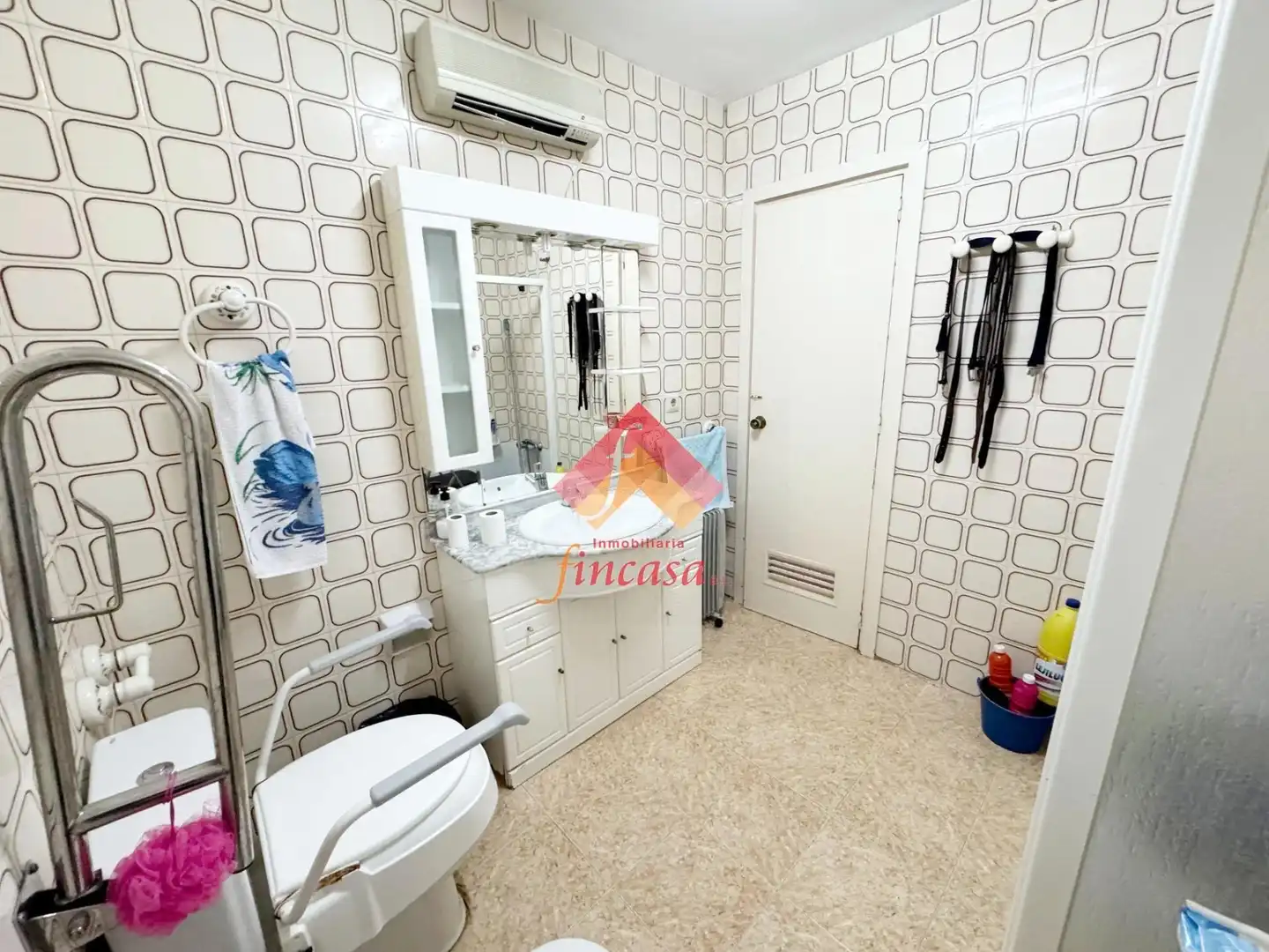 Habitación de Piso en venta en Ronda con Amueblado