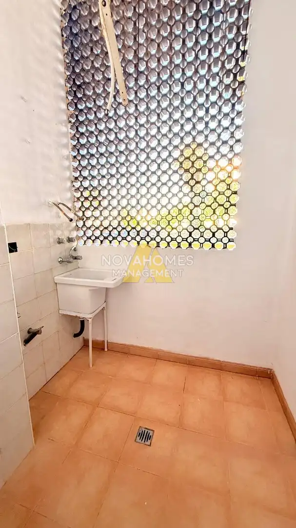 Bany de Apartament en venda en Cartagena amb Aire condicionat, Terrassa i Piscina