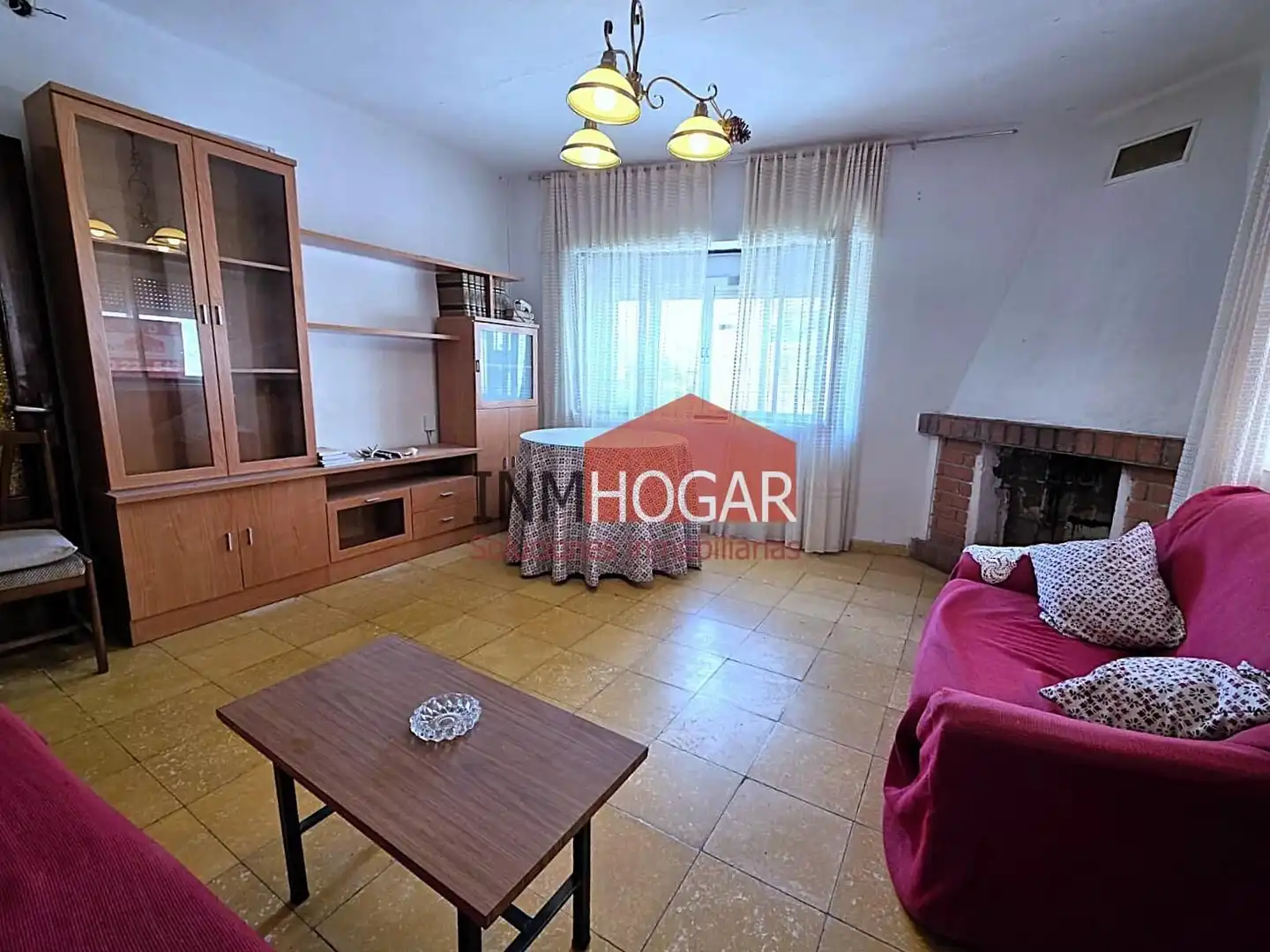 Sala de estar de Piso en venta en El Barraco  con Terraza, Amueblado y Balcón