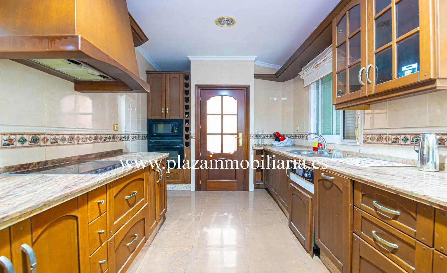 Cocina de Casa o chalet en venta en Lucena con Aire acondicionado, Piscina y Balcón