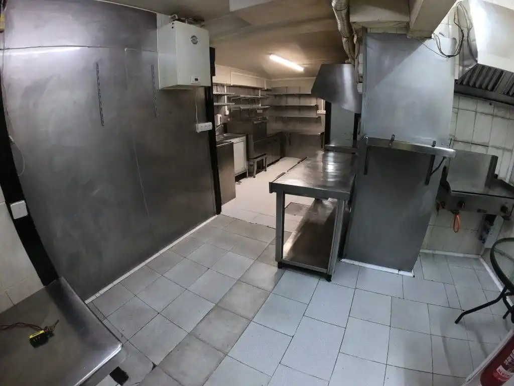 Cocina de Local en venta en Deba