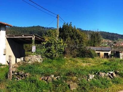 Casa o xalet en venda en Colunga amb Jardí privat, Terrassa i Traster