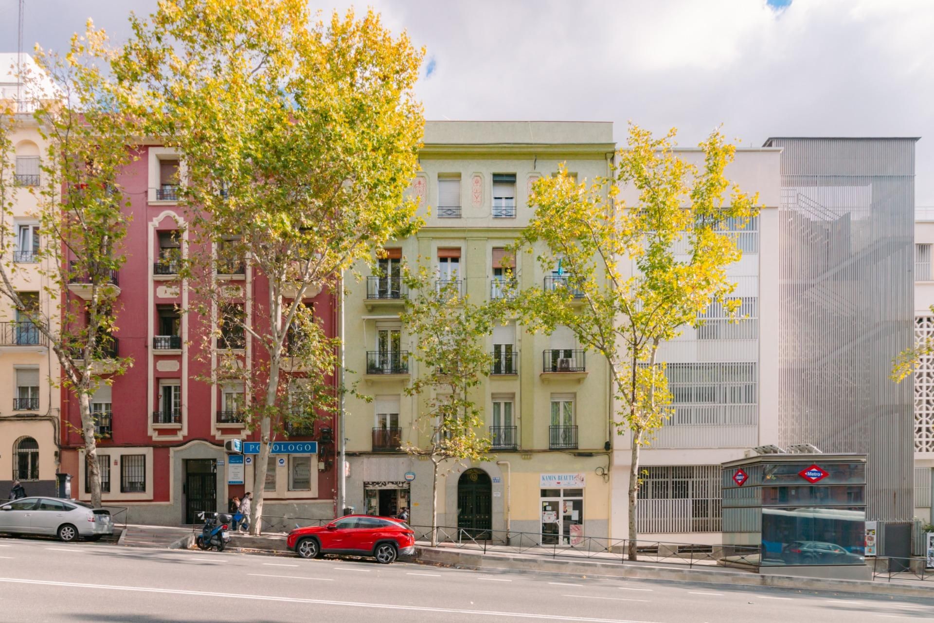 Vista exterior de Pis en venda en  Madrid Capital amb Aire condicionat, Calefacció i Balcó