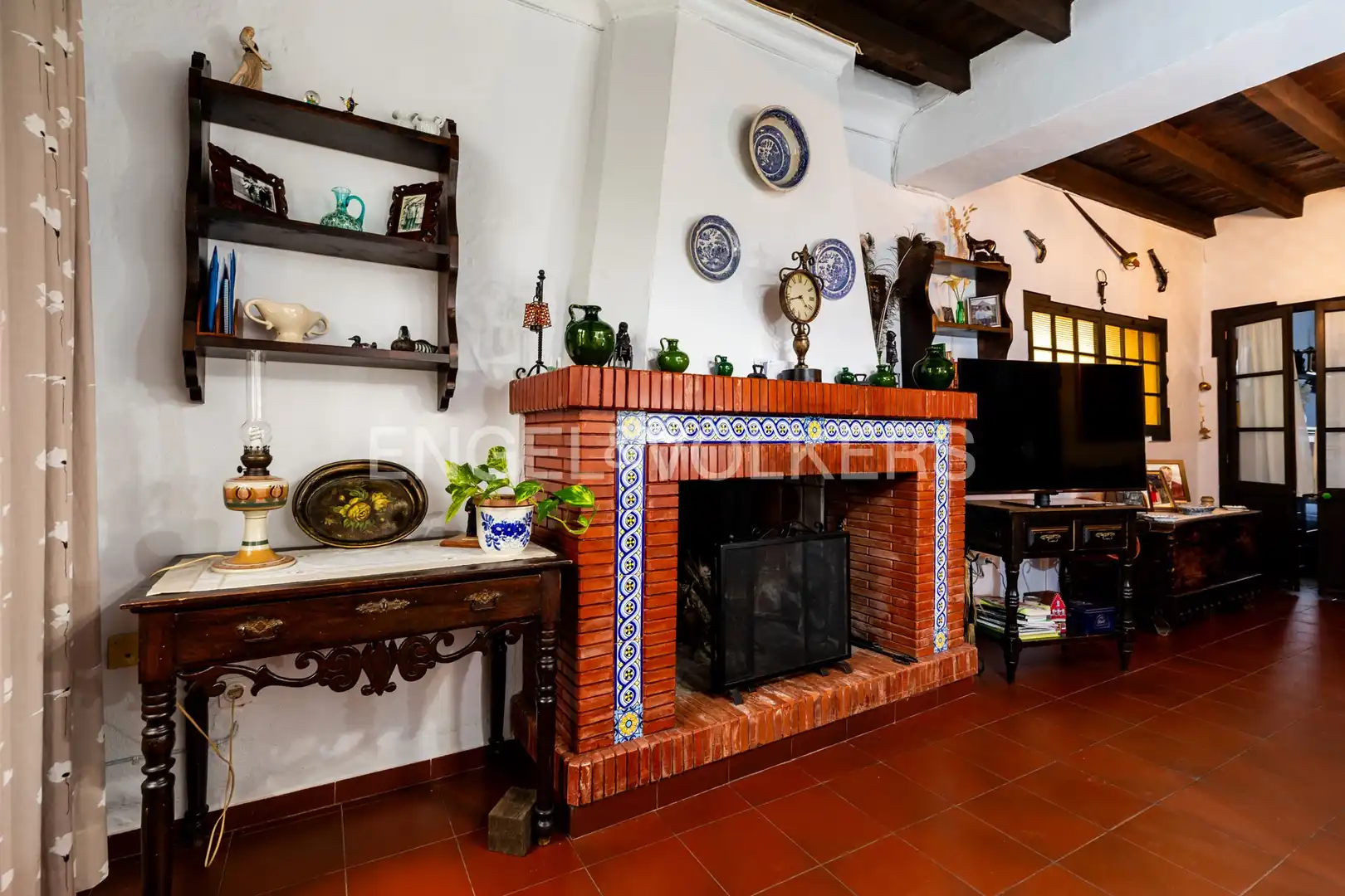 Living room of Houses for sale in Grazalema  with Air Conditioner, Heating and Storage room