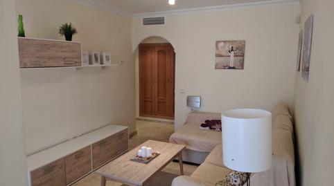 Foto 2 de Piso en venta en Virgen de Los Remedios, Centro, Alhaurín El Grande