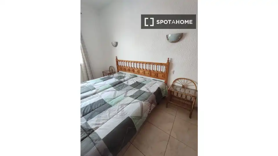 Schlafzimmer von Wohnungen zur untervermieten in Arona mit Klimaanlage, Terrasse und Möbliert