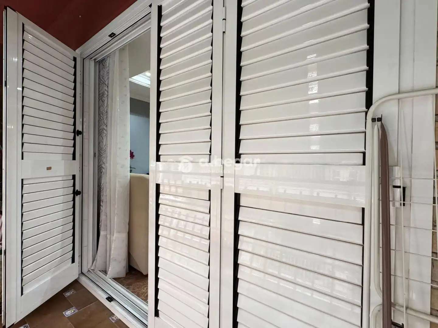 Exterior view of Flat for sale in Paterna  with Air Conditioner and Terrace