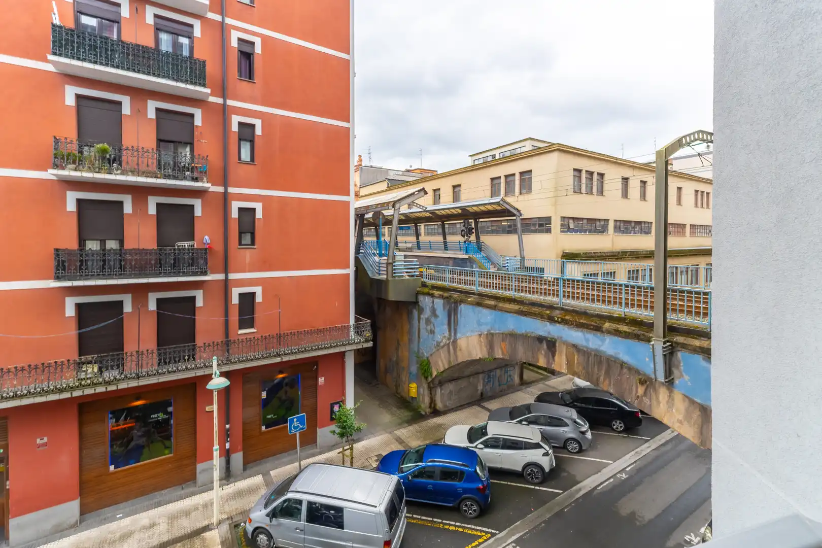 Vista exterior de Pis en venda en Pasaia amb Moblat, Forn i Rentadora