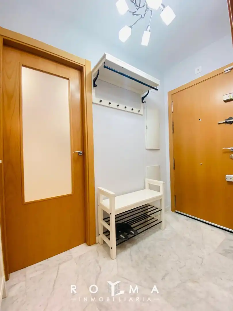 Piso de alquiler en Montequinto con Aire acondicionado, Calefacción y Jardín privado