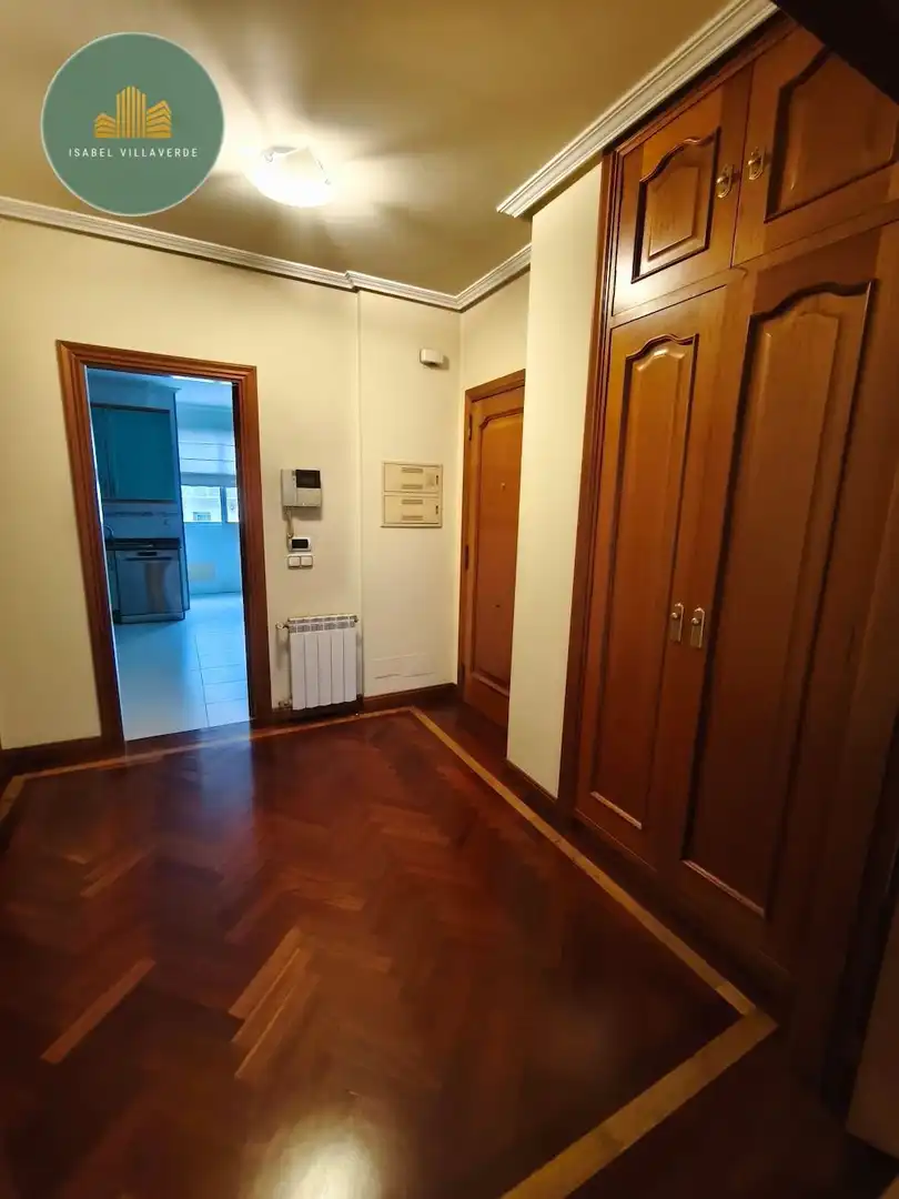 Wohnung zur Miete in FERNANDEZ LATORRE, Cuatro Caminos - Plaza de la Cubela
