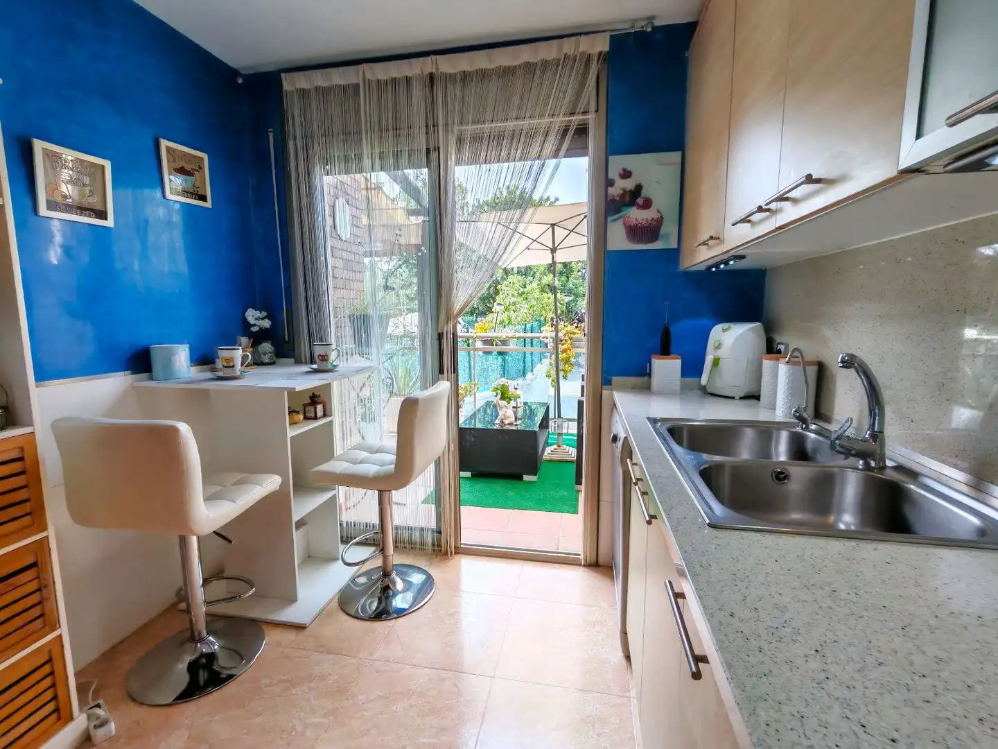 Cocina de Casa adosada en venta en El Vendrell con Aire acondicionado, Calefacción y Jardín privado