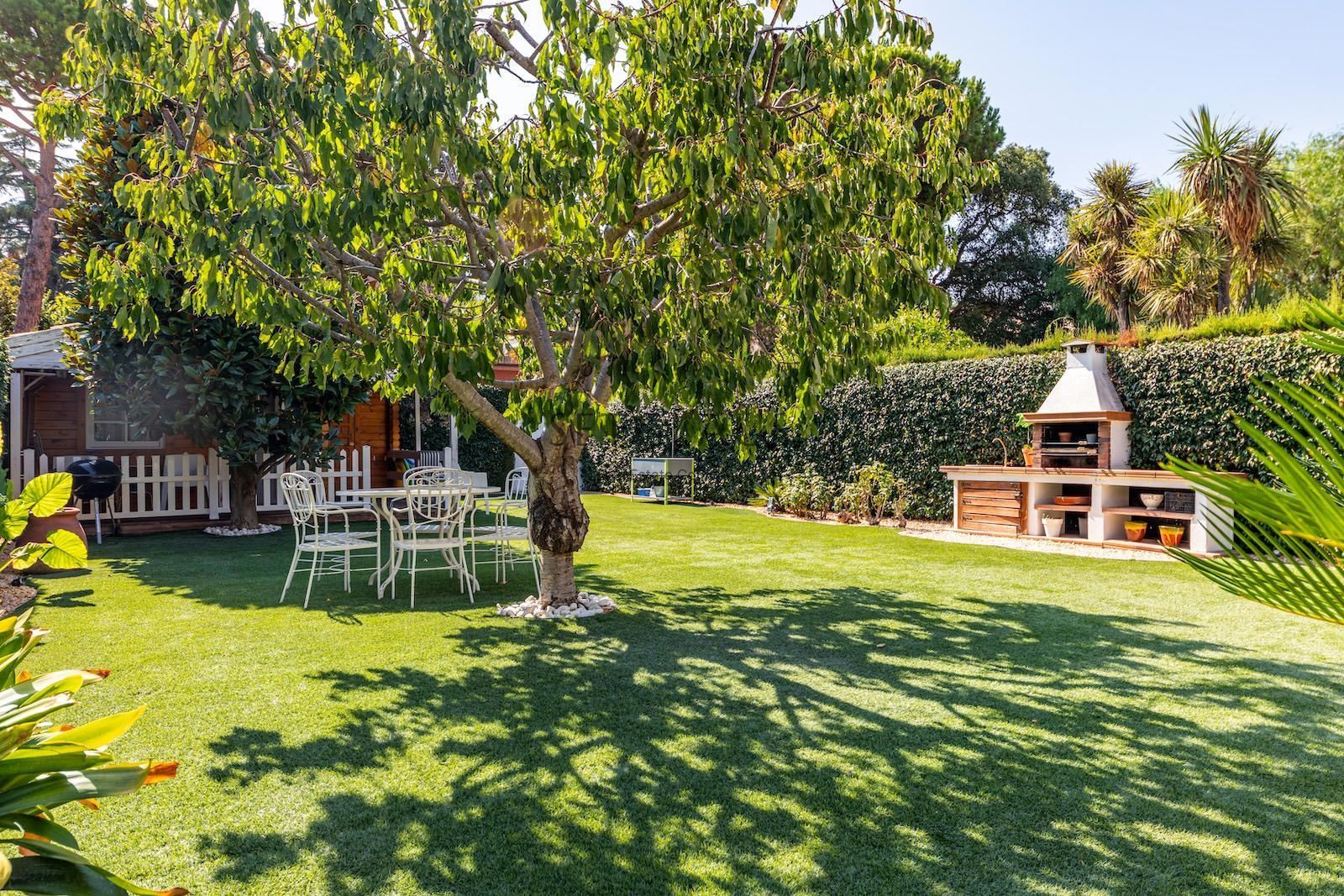 Garden of Single-family semi-detached for sale in Alella  with Air Conditioner, Heating and Private garden