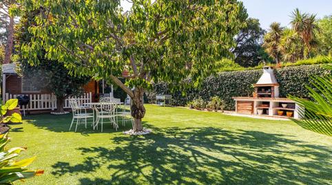 Foto 2 de Casa adosada en venda a Alella, Barcelona