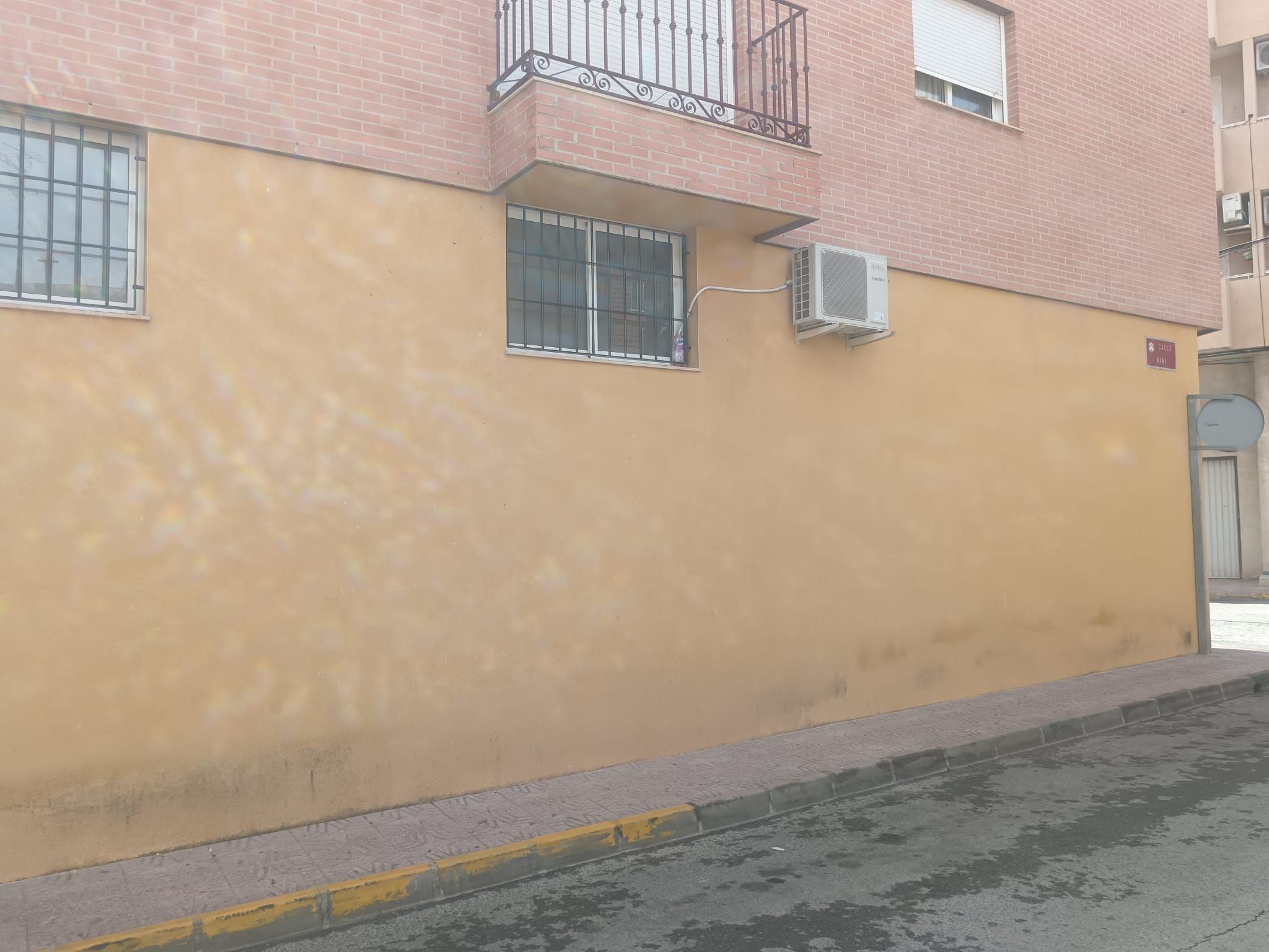 Vista exterior de Local en venda en Mazarrón