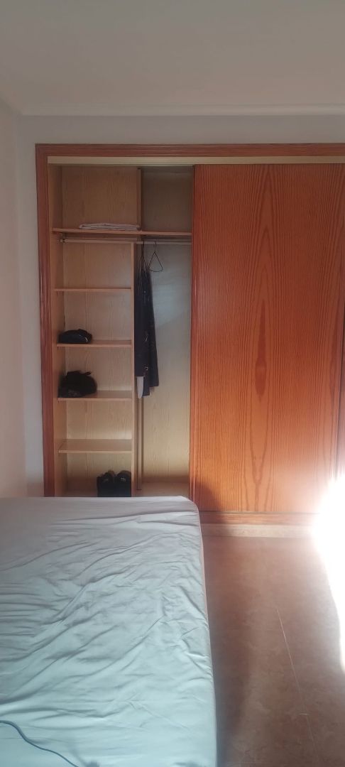 Bedroom of Flat to share in Almoradí  with Furnished, Oven and Washing machine