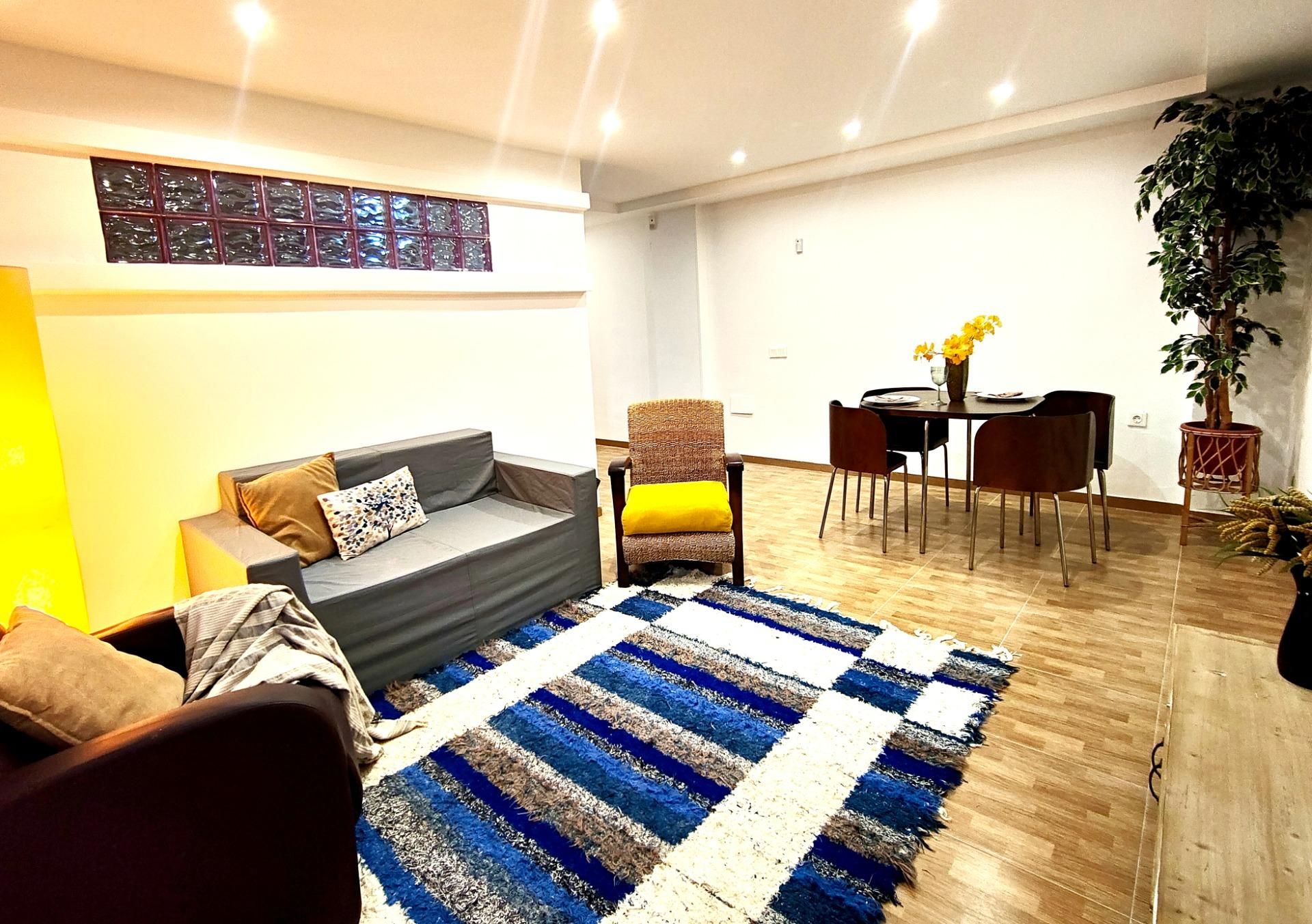 Pis en venda en  Almería Capital amb Terrassa