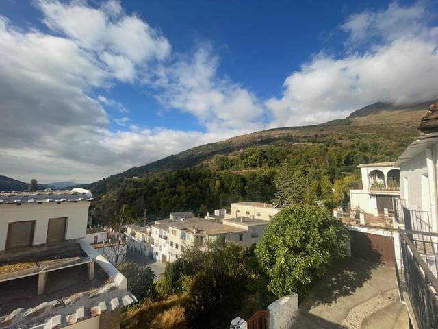 Casa-chalet en Venta en Trevélez