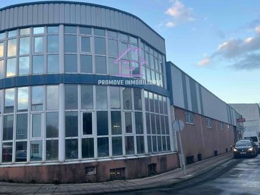 Nave industrielle avec ascenseur à louer à PARAGUAY
