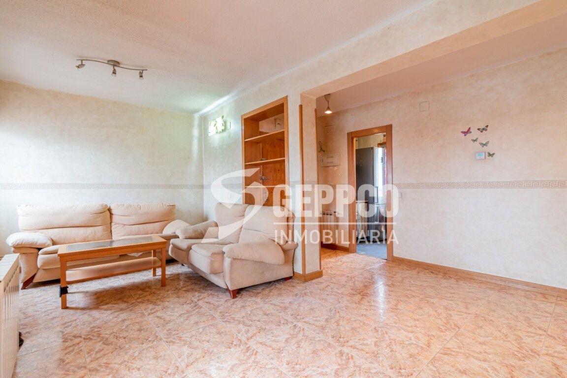 Living room of Flat for sale in  Madrid Capital  with Air Conditioner, Heating and Terrace