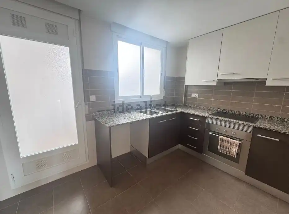 Cocina de Dúplex de alquiler en Náquera con Terraza, Trastero y Balcón
