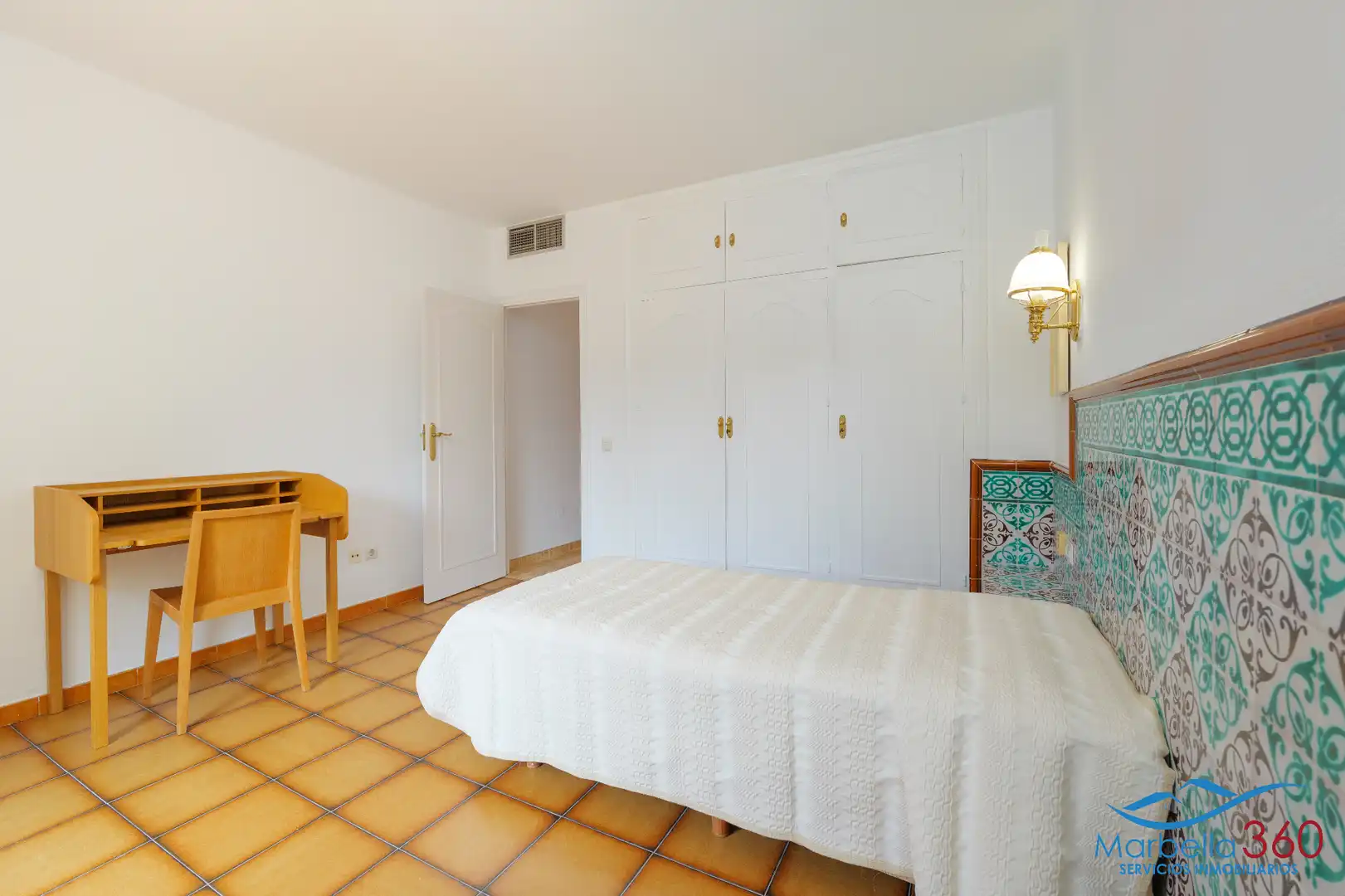 Habitación de Casa o chalet en venta en Marbella con Aire acondicionado, Jardín privado y Terraza