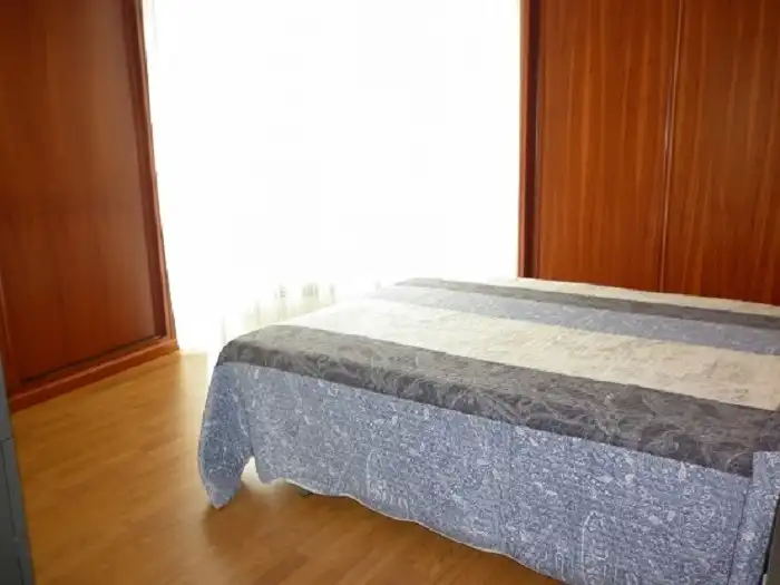 Dormitori de Pis de lloguer en Ferrol amb Calefacció, Parquet i Traster