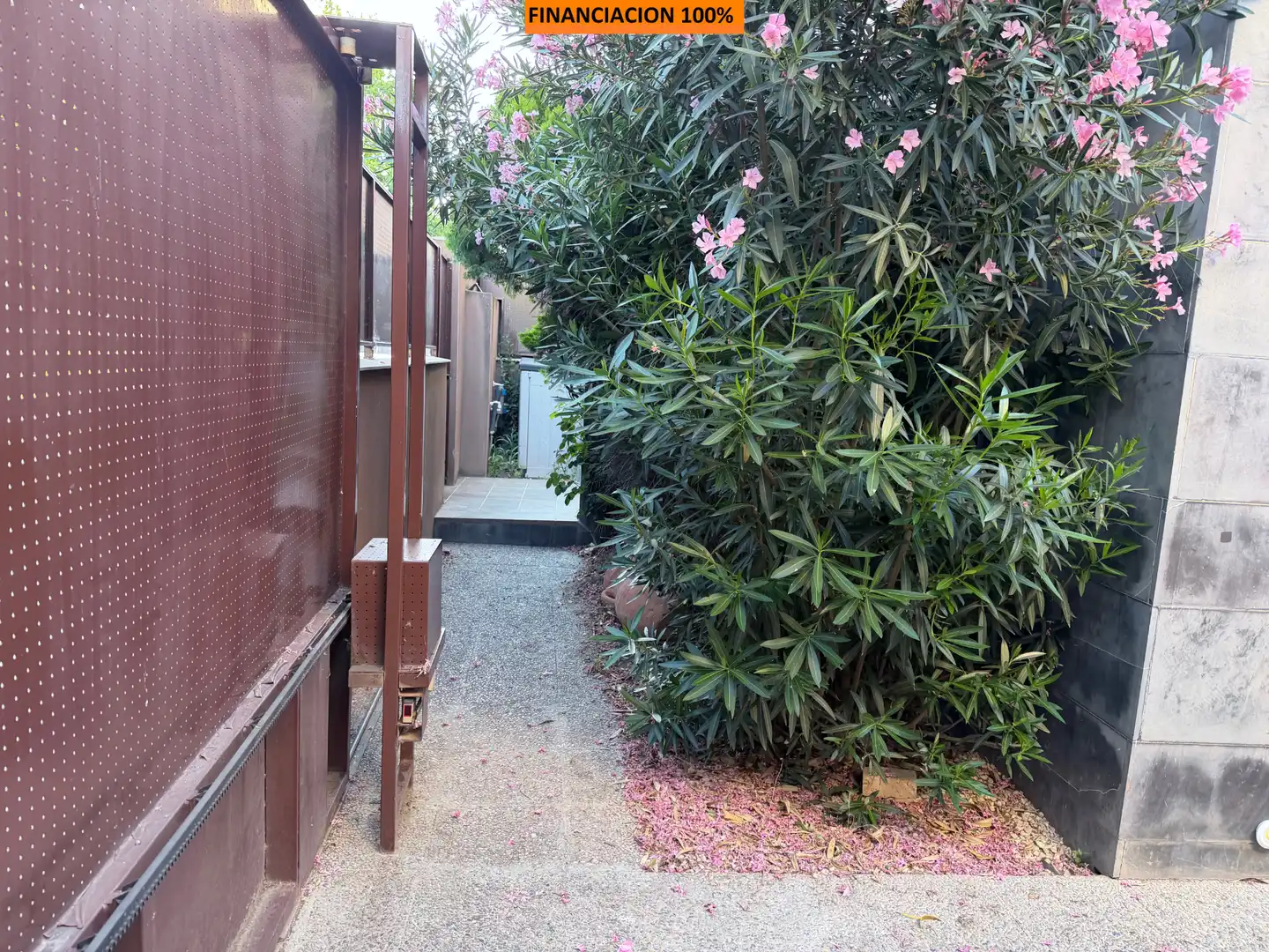 Houses for sale in Calle Paso, San Juan de Mozarrifar