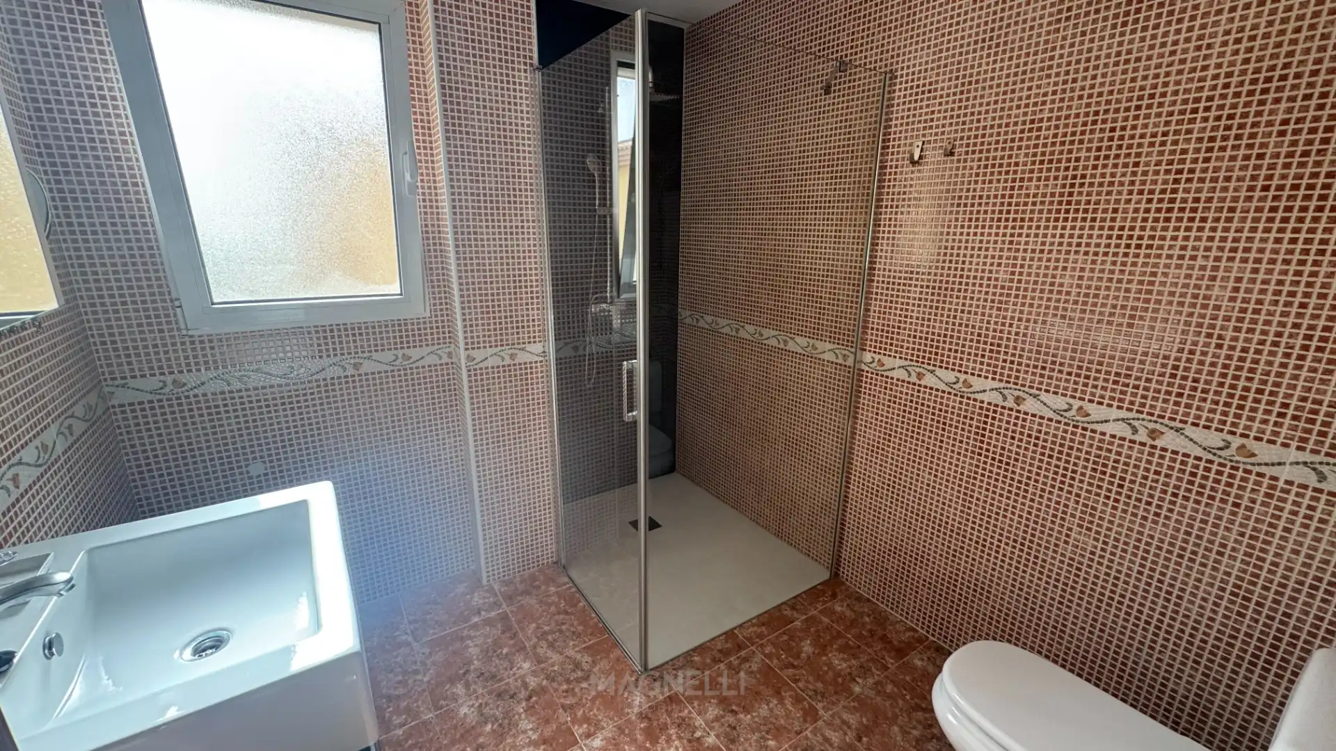 Baño de Casa o chalet en venta en Elda con Jardín privado y Balcón