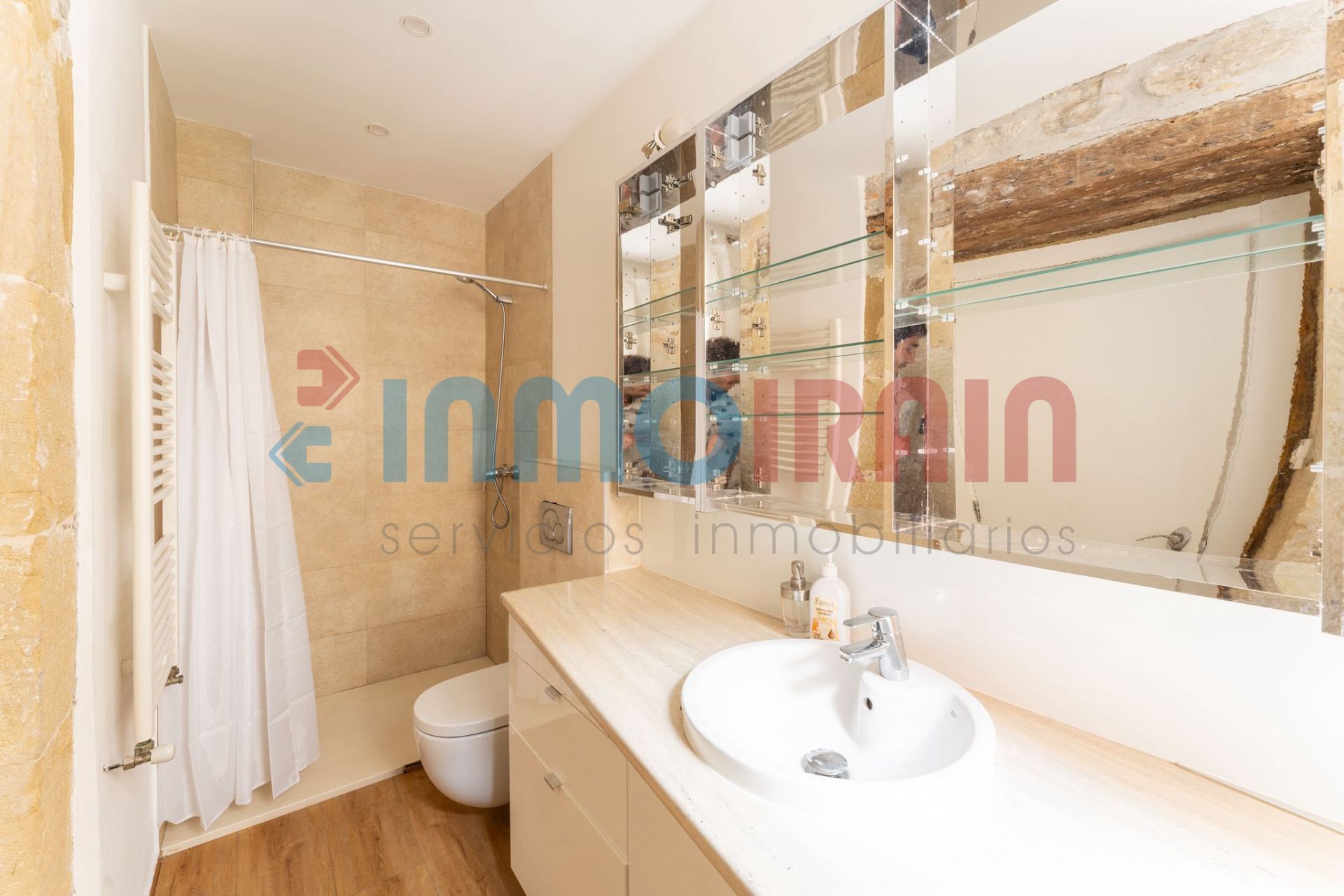 Bathroom of Flat for sale in Donostia - San Sebastián   with Heating