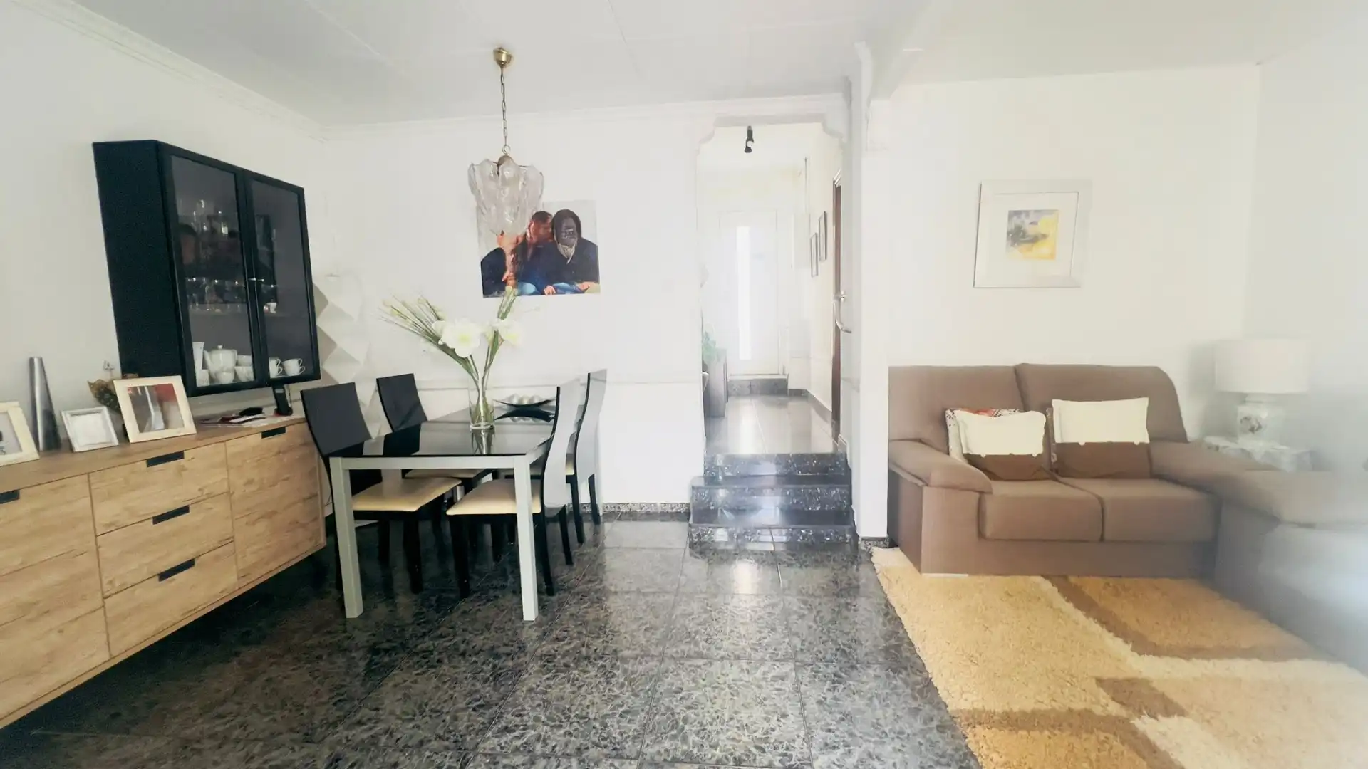Sala d'estar de Casa adosada en venda en Badalona amb Aire condicionat i Terrassa